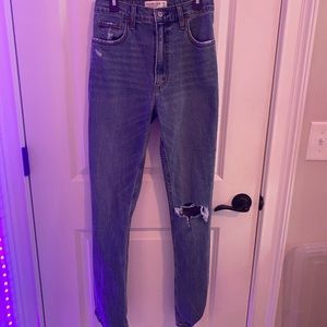 Light wash Abercrombie and fitch jeans